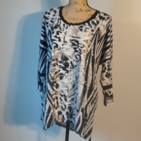 Lior Tops - Lior Blouse
